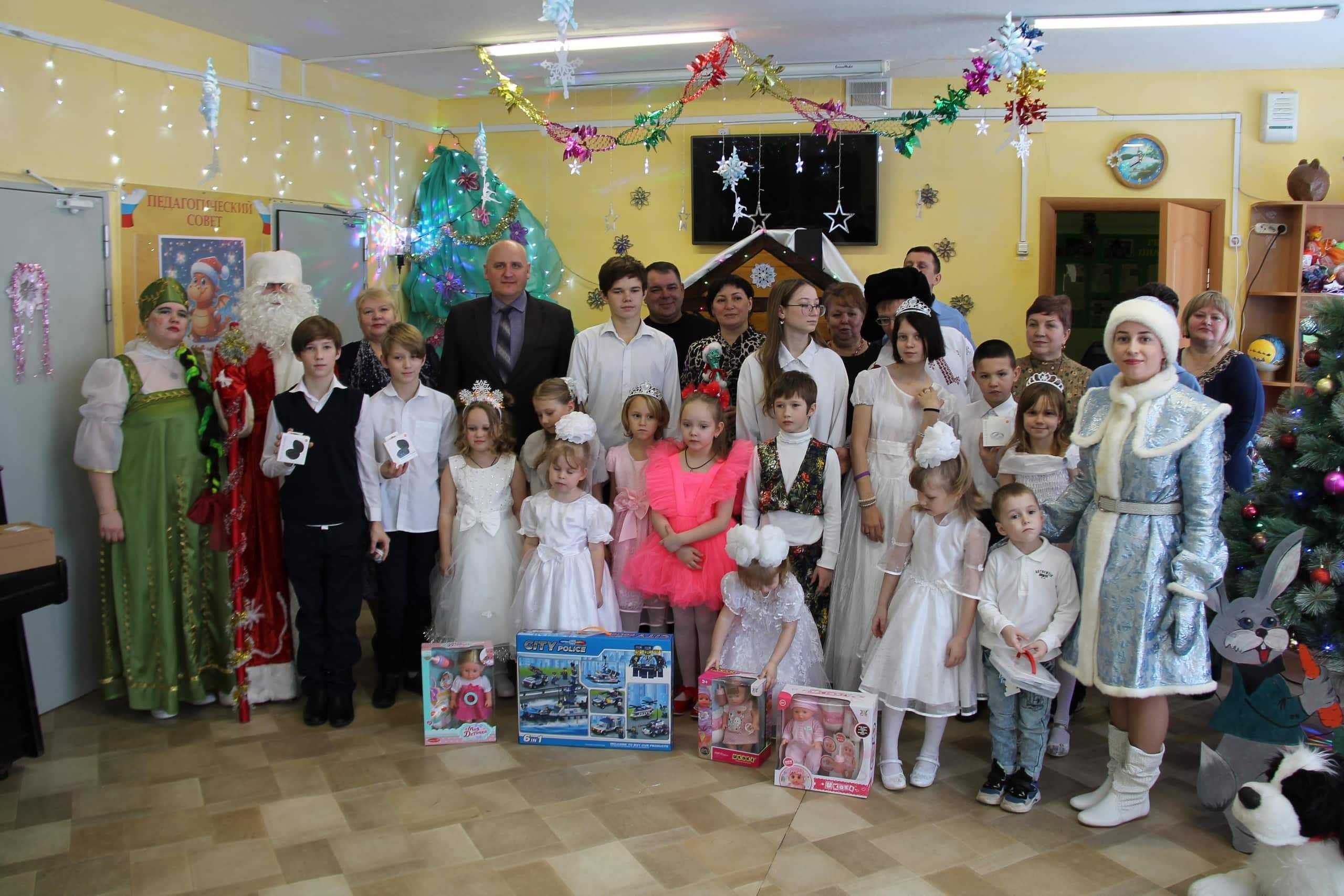 Новогодний праздник
