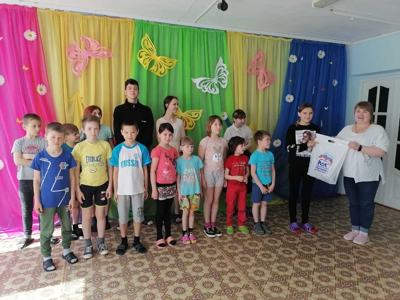 Секретарь Верховского первичного отделения партии 
