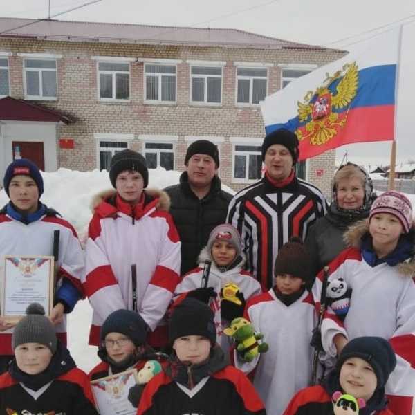 Хоккей в валенках 