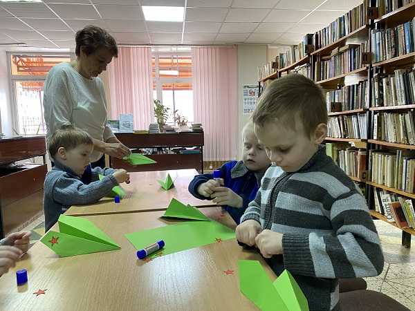 Экскурсия в библиотеку