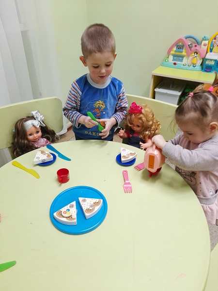 Мы играем целый день, нам играть совсем не лень!