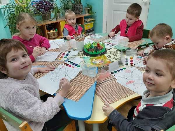 Я рисую динозавра