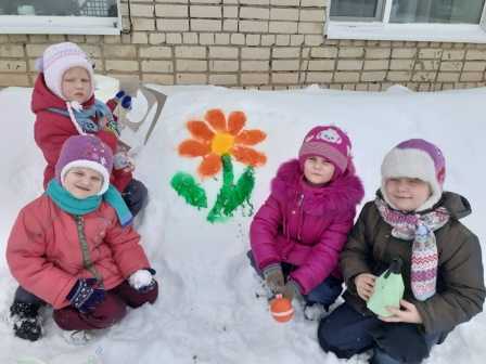 Снег украшаем , весну приближаем!