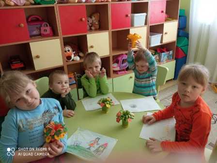Ура! За окном, на улице уже весна