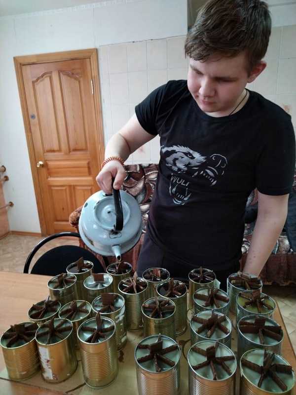 Занятие по изготовлению окопных свечей