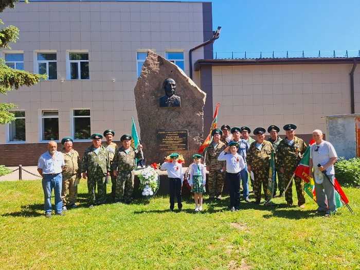 День пограничника