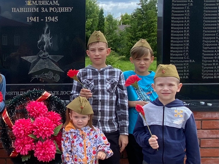  ??️22 июня - день, который навсегда останется в нашей памяти, как символ скорби и уважения к тем, кто отдал свои жизни за нашу свободу.