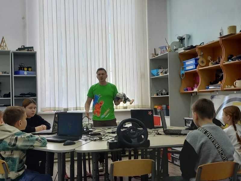 Весенние каникулы в гостях у творчества!