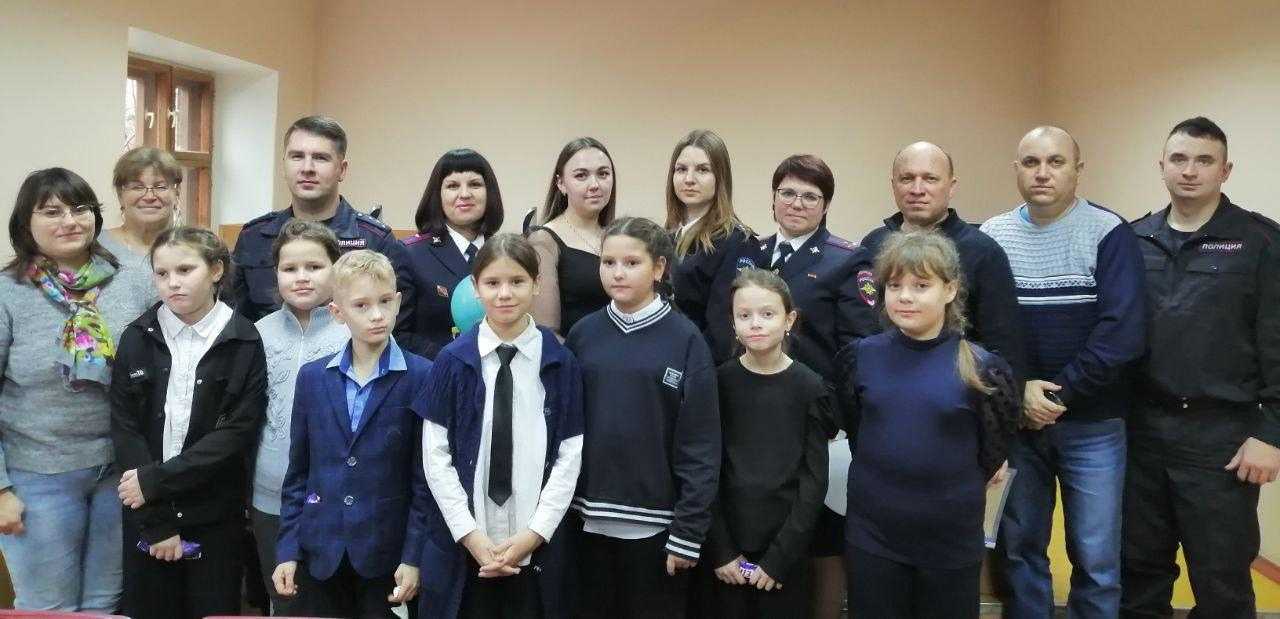 10 ноября вся российская полиция празднует свой профессиональный праздник.
