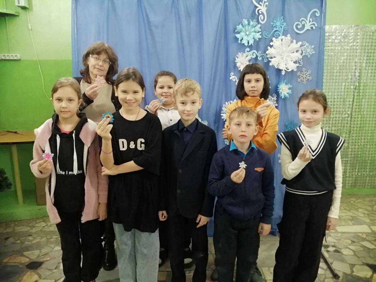 Бумажные истории