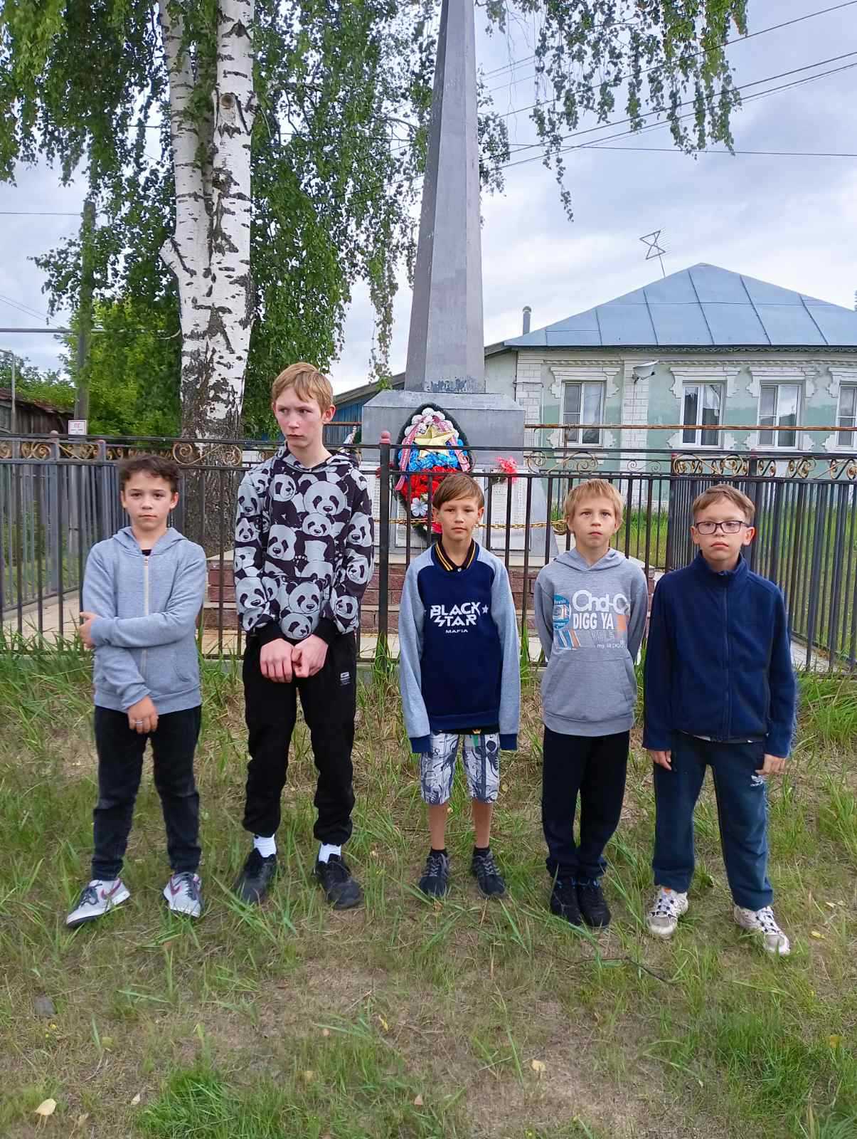 Экскурсию по поселку «Место, где я живу».