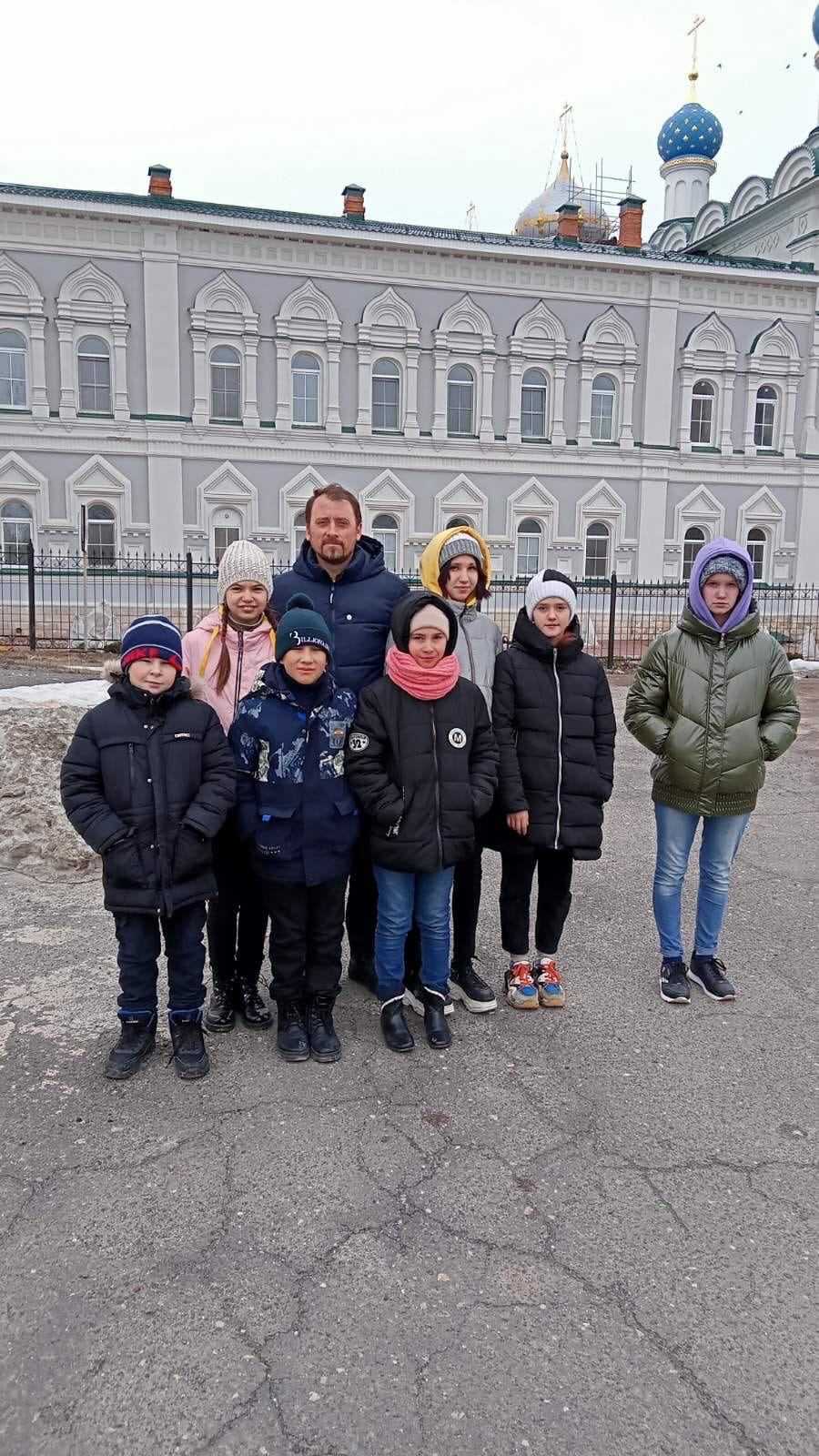 Экскурсия по Выксунскому Иверскому монастырю