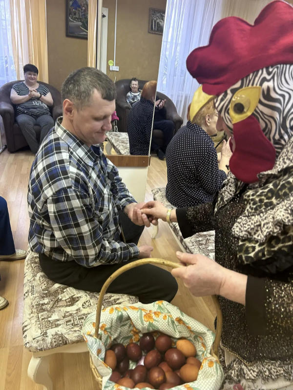 Праздник в Светлый понедельник: радость Пасхи в Выксунском доме‑интернате