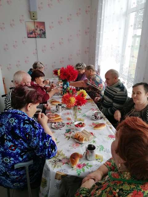 Чаепитие.