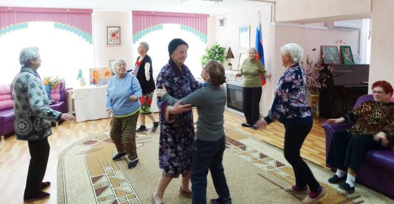 Занятие с элементами  танцевально-двигательной терапии «Наше тело и наша психика».