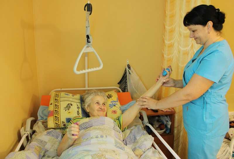 Дыхательная гимнастика и адаптированные упражнения для маломобильных. 