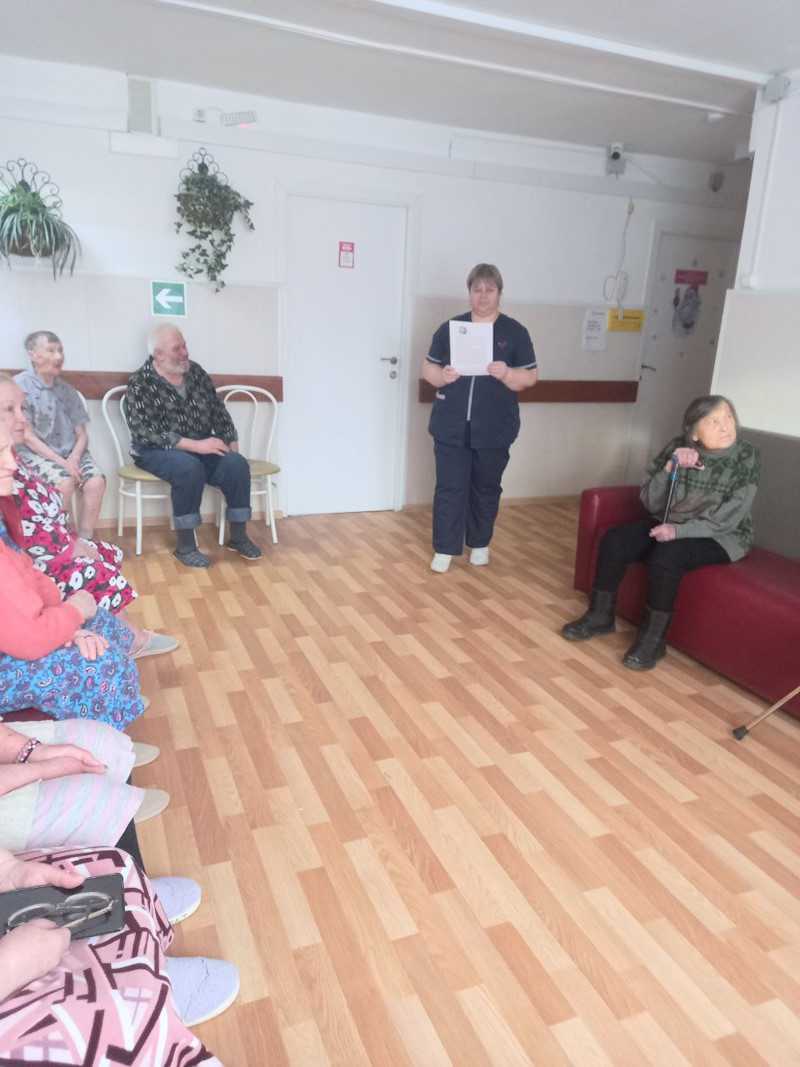 Беседа с проживающими на тему: 